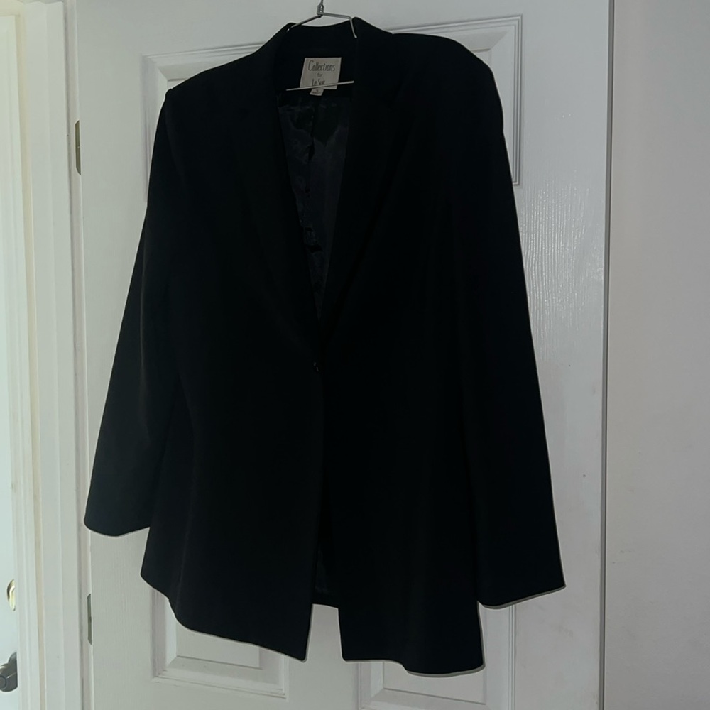 SUIT JACKET